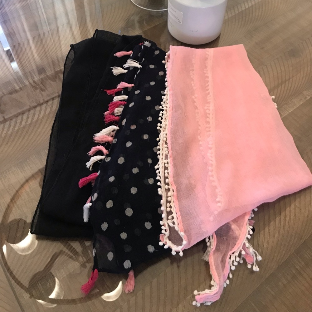 Target Scarfs Bundle/Girls